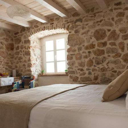 Bed and Breakfast Sobe Bile Pag Town Exterior foto