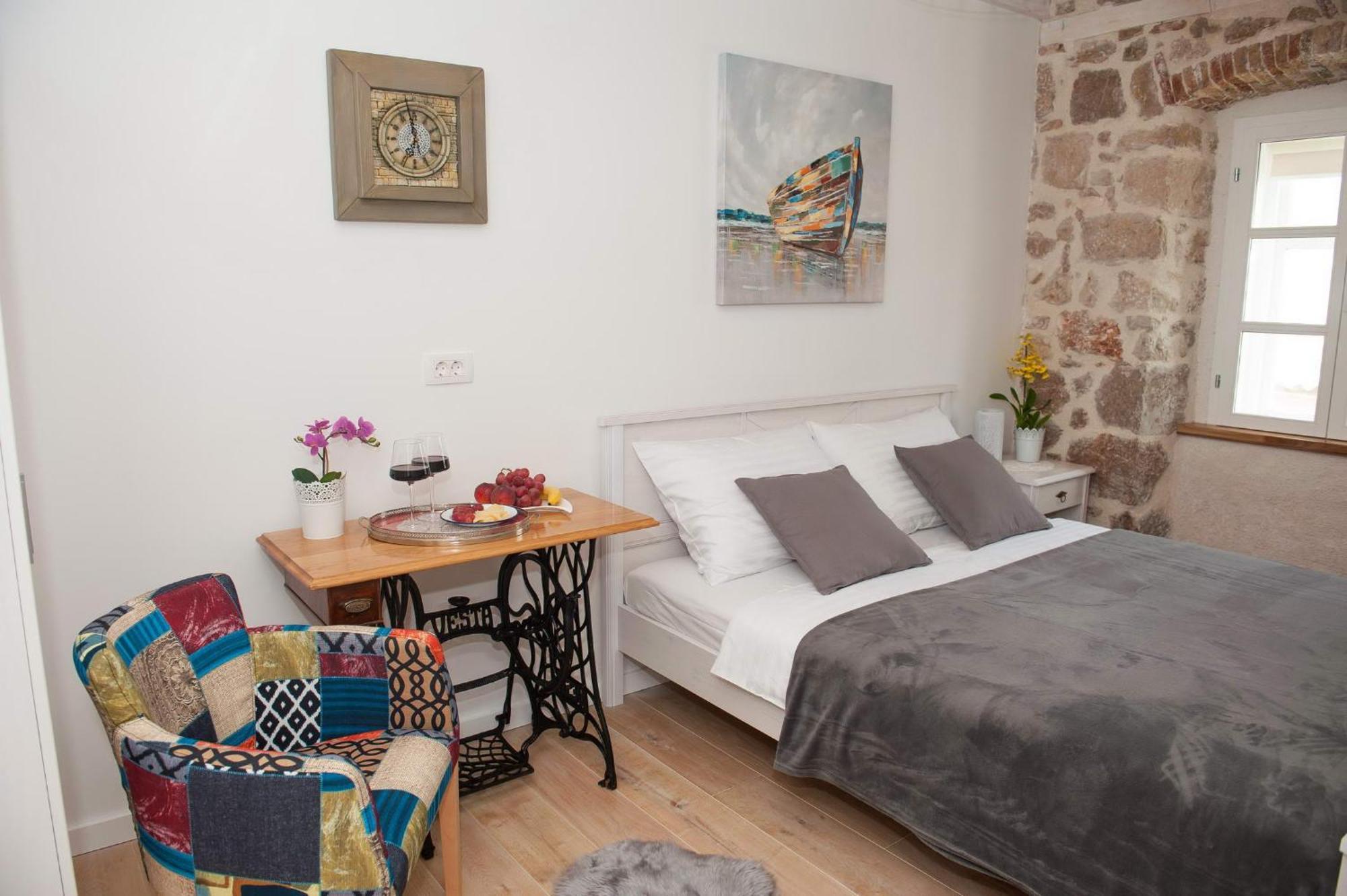 Bed and Breakfast Sobe Bile Pag Town Zimmer foto